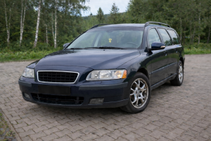 Volvo V70 II
