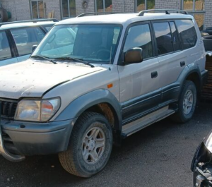 Toyota Land Cruiser J90
