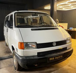 VOLKSWAGEN T4